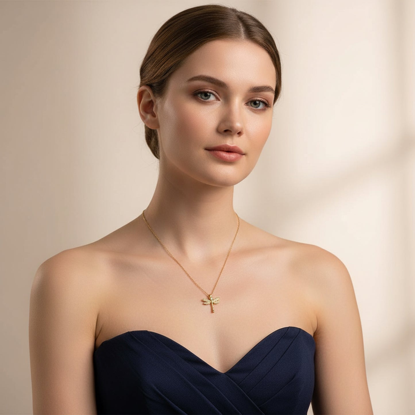 GOLD DRAGONFLY PENDENT NECKLACE