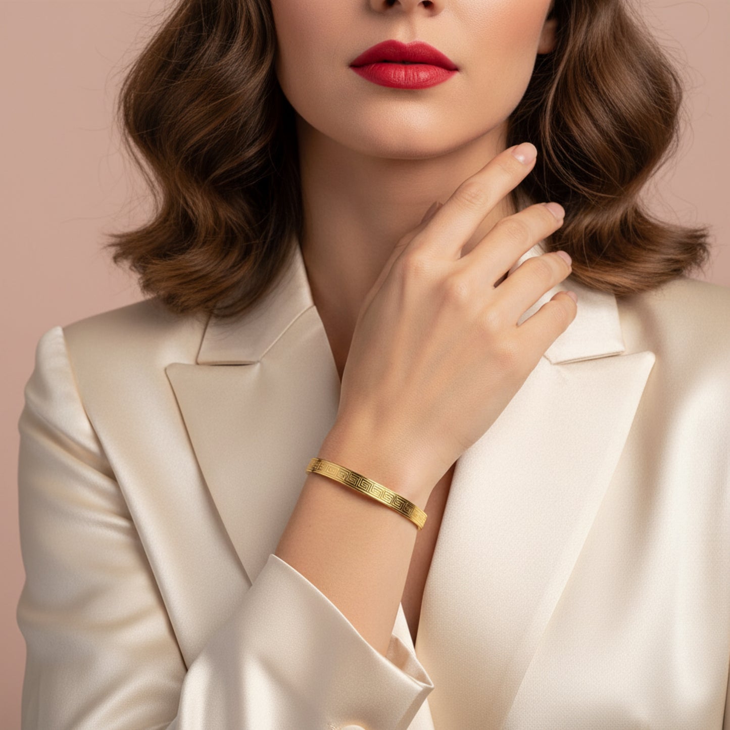 GREEK KEY PATTERN GOLD BANGLE
