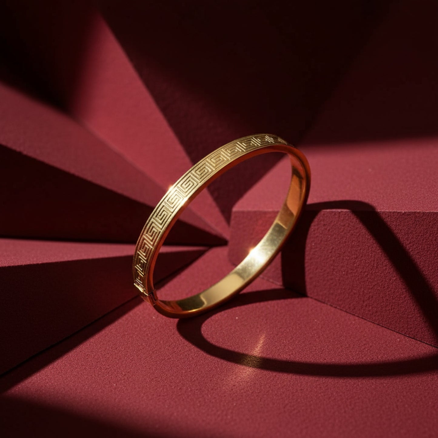 GREEK KEY PATTERN GOLD BANGLE