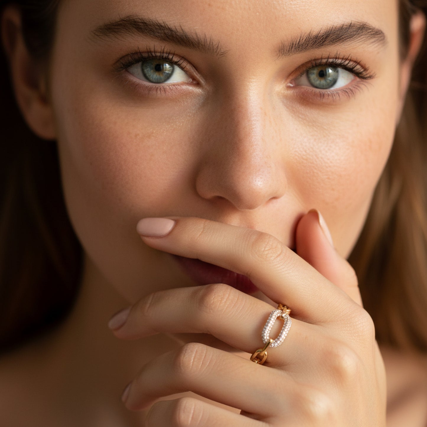 CRYSTAL PAVE CHAIN LINK RING